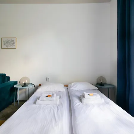 Prestige Location Pijarska Street Apartment *